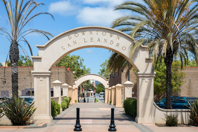 street in San Leandro