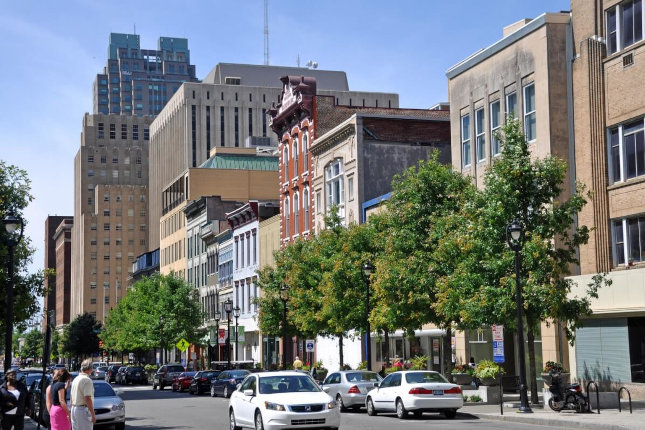city street in Fayeteville, North Carolina