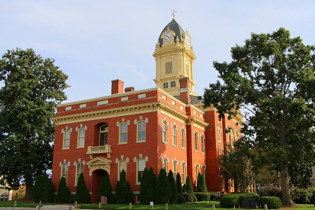 city street in Monroe, North Carolina